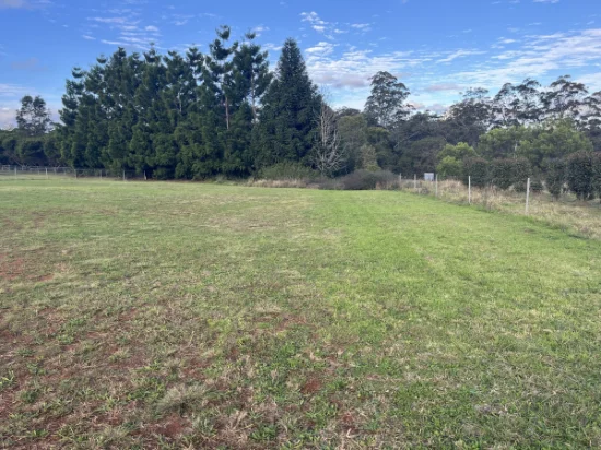 1 Dau Road, Highfields, Qld 4352