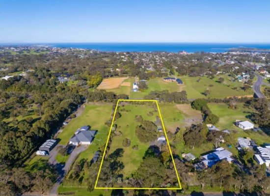 10 Fuller West Road, Victor Harbor, SA 5211