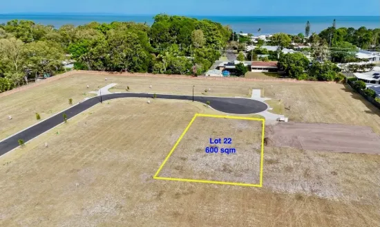 10 Pelican Crt, Beachmere, Qld 4510