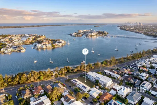 116 The Esplanade, Paradise Point, Qld 4216-Image