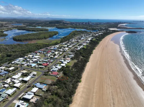 119 Rasmussen Avenue, Salonika Beach, Qld 4740