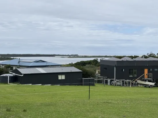 12 Angophora Drive, Mallacoota, Vic 3892