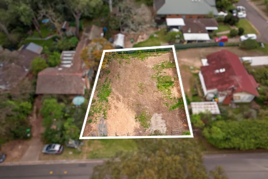 12 Moore Road, Springwood, NSW 2777