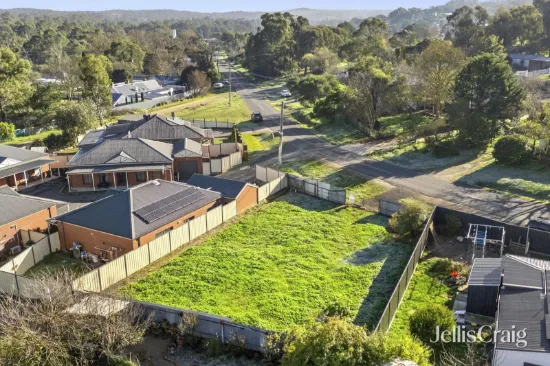 12 Moscript Street, Campbells Creek, Vic 3451