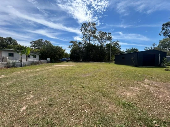 12 Wake Street, Macleay Island, Qld 4184 - For Sale