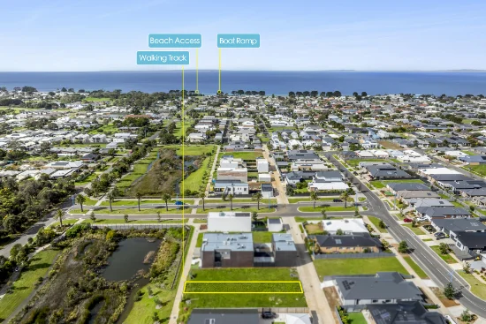 14 Armstrong Walk, St Leonards, Vic 3223