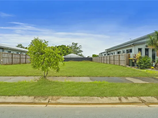 14 Sandbar Avenue, Kewarra Beach, Qld 4879