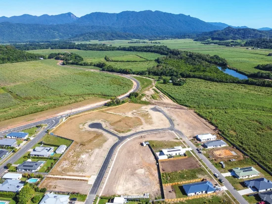 15 Kurrubal Close, Cooya Beach, Qld 4873