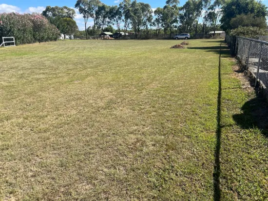 16 Leslie Lane, Hendon, Qld 4362