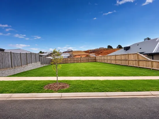 16 Marshall Ave, Warragul, Vic 3820