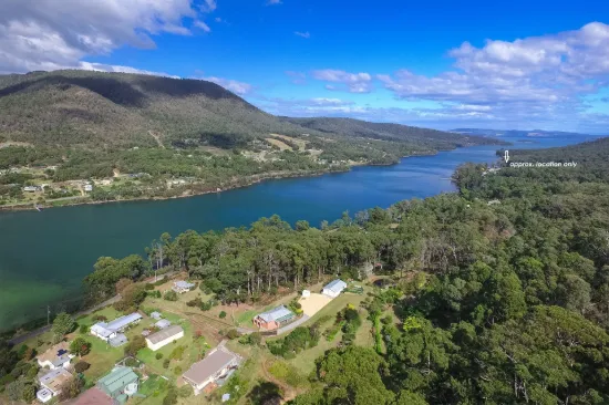 162 Old Jetty Road, Eaglehawk Neck, Tas 7179