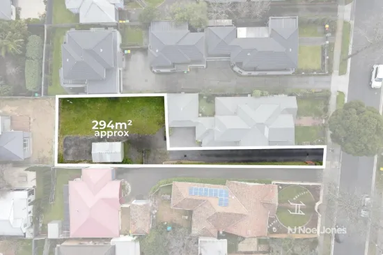 2/14 Cook Road, Mitcham, Vic 3132