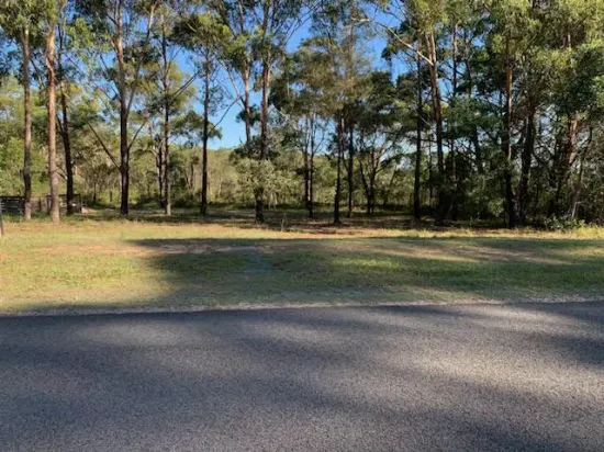 20 Stradbroke Drive, Russell Island, Qld 4184