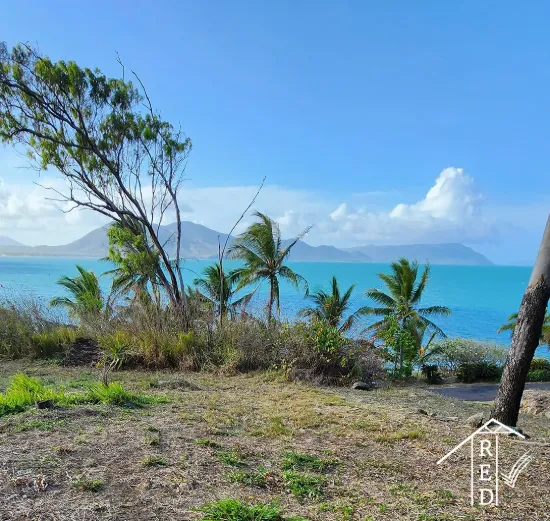 20 Webber Esplanade, Cooktown, Qld 4895