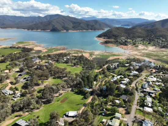 22 Fossickers Trail, Goughs Bay, Vic 3723