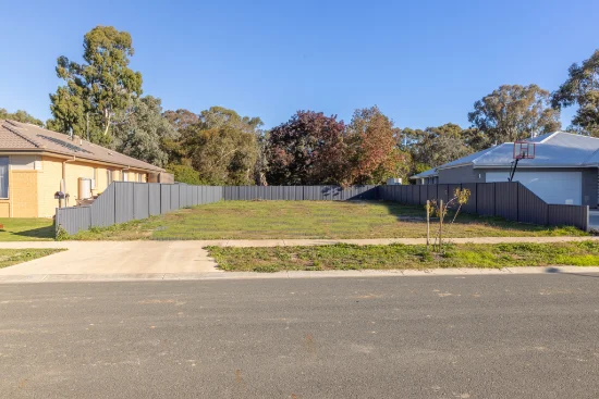 24 Goodenia Drive, Benalla, Vic 3672