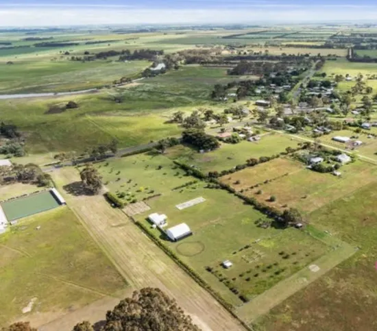 24 Lyons Street, Cressy, Vic 3322