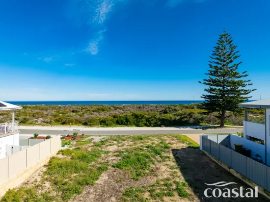 252 Foreshore Drive, Golden Bay, WA 6174