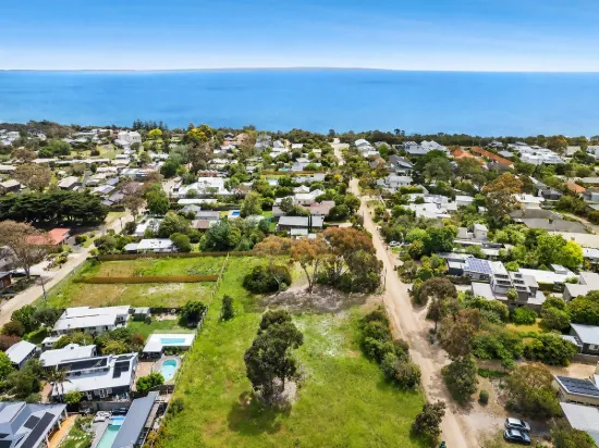 26 Morrisons Avenue, Mount Martha, Vic 3934