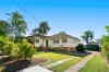 27 Ellesmere Street, Yeronga, Qld 4104