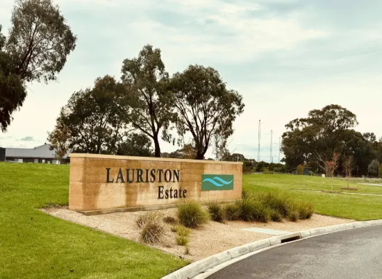 28 INNISHILL CIRCUIT, Shepparton North, Vic 3631