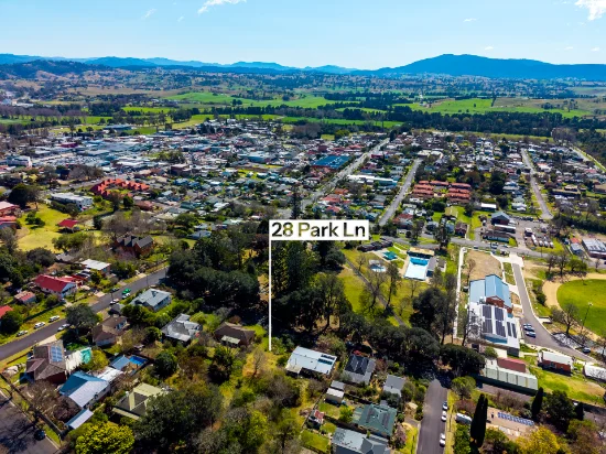 28 Park Lane, Bega, NSW 2550