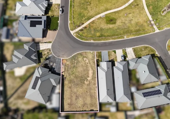 29 Freeman Circuit, Llanarth, NSW 2795
