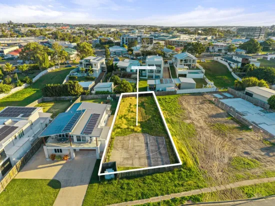 292 Esplanade, Pialba, Qld 4655-Image