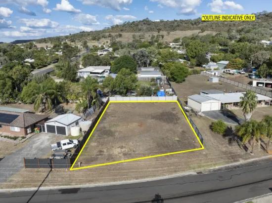 2a Emmanulla Drive, Kingsthorpe, Qld 4400