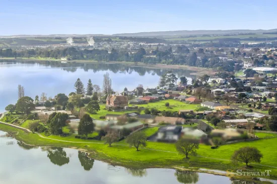 34 Balnagowan Avenue, Colac, Vic 3250-Image
