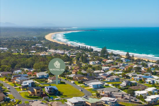 36 Sapphire Parade, Diamond Beach, NSW 2430