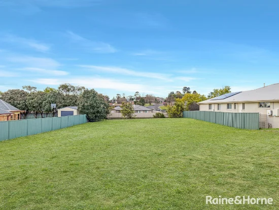 37 Cypress Crescent, Kelso, NSW 2795
