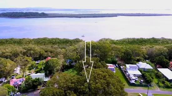 37 Hamilton Parade, Macleay Island, Qld 4184