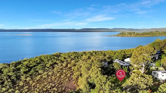 4 Island Outlook, Macleay Island, Qld 4184