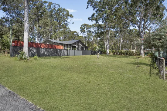 4 Kunara Street, Macleay Island, Qld 4184 - For Sale