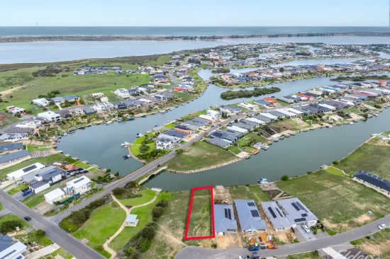 42 Tyro Parade, Hindmarsh Island, SA 5214