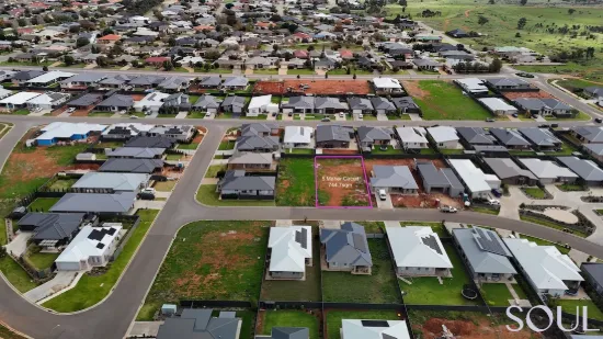 5 Maher Circuit, Griffith, NSW 2680