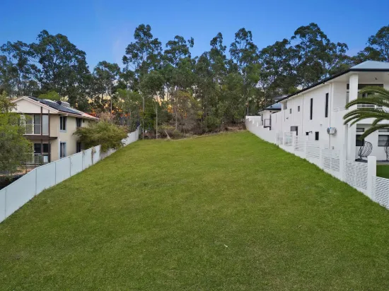 6 Chevron Rise, Highland Park, Qld 4211