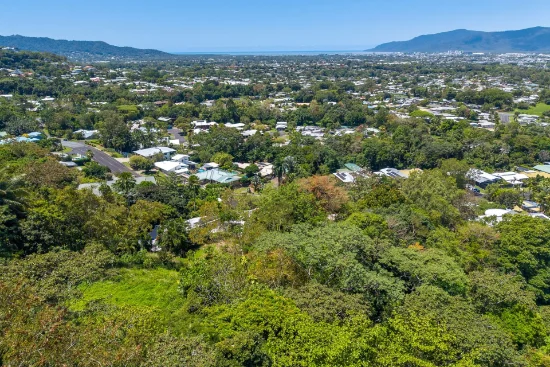 6 Marcus Close, Mooroobool, Qld 4870