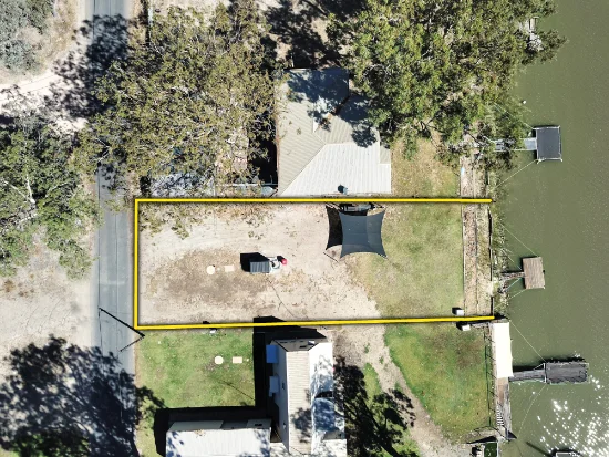 64 Page Drive, Blanchetown, SA 5357