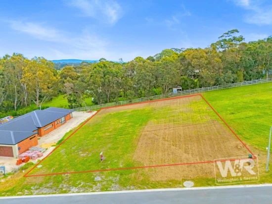 69 Greyhound Circle, Gledhow, WA 6330