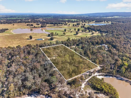 76 Lambrecht Road, Heyfield, Vic 3858