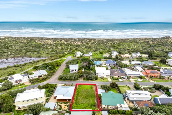8 Underwood Avenue, Goolwa Beach, SA 5214