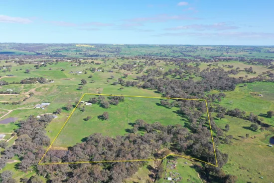 85 Thomsons Road, Young, NSW 2594