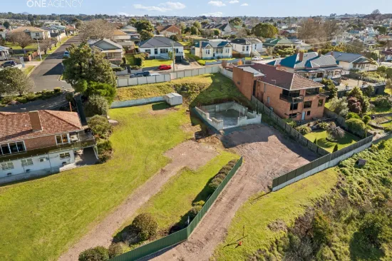 Wenvoe Street, Devonport, Tas 7310