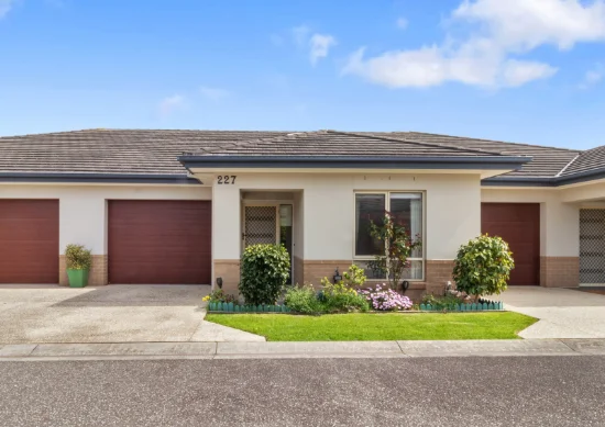 227/72 Kangan Drive, Berwick, Vic 3806 - For Sale