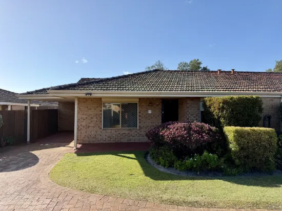 23/2 Theakston Green, Leeming, WA 6149