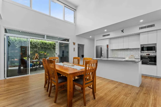 31/1 Latitude Boulevard, Nikenbah, Qld 4655
