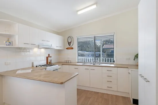 5/2 Mulloway Road, Chain Valley Bay, NSW 2259-Image