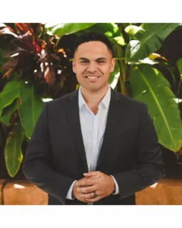Terence McLeod - Real Estate Agent